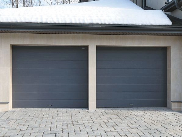 Cекционные ворота 3300х2400 мм антрацитовые DoorHan RSD02, samara.doorhan.ru
